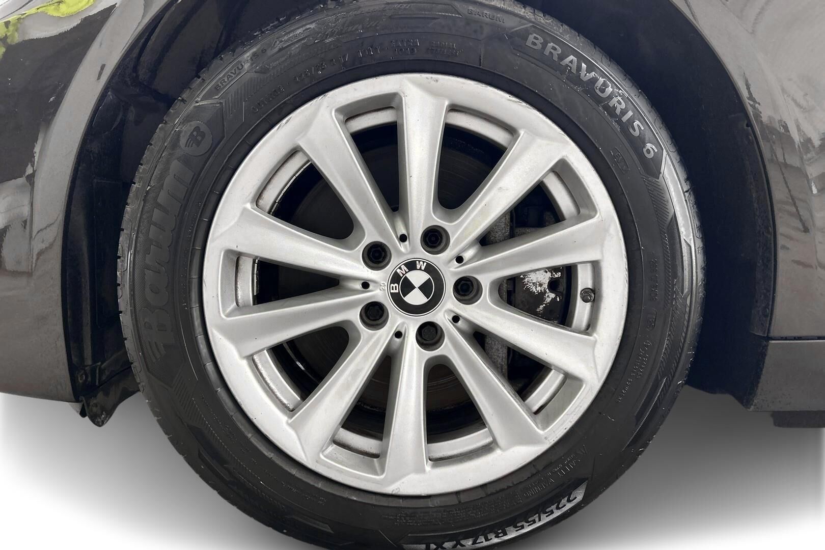 BMW 5-sarja iso kuva 13