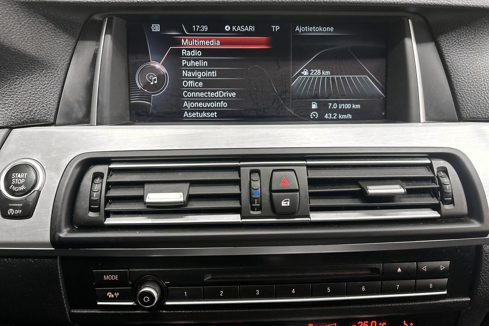 BMW 5-sarja iso kuva 17