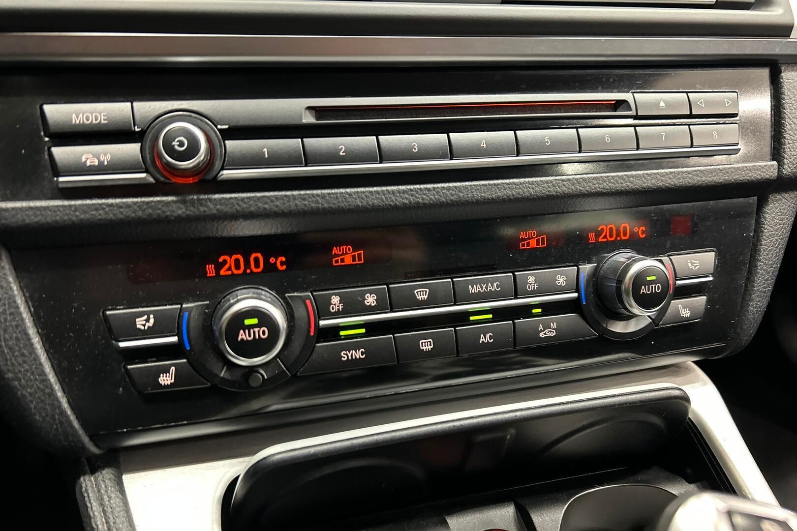 BMW 5-sarja iso kuva 17