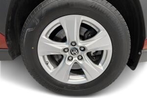 Toyota RAV4 esikatselu 9