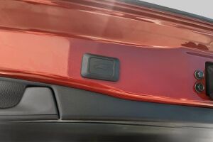 Toyota RAV4 esikatselu 13