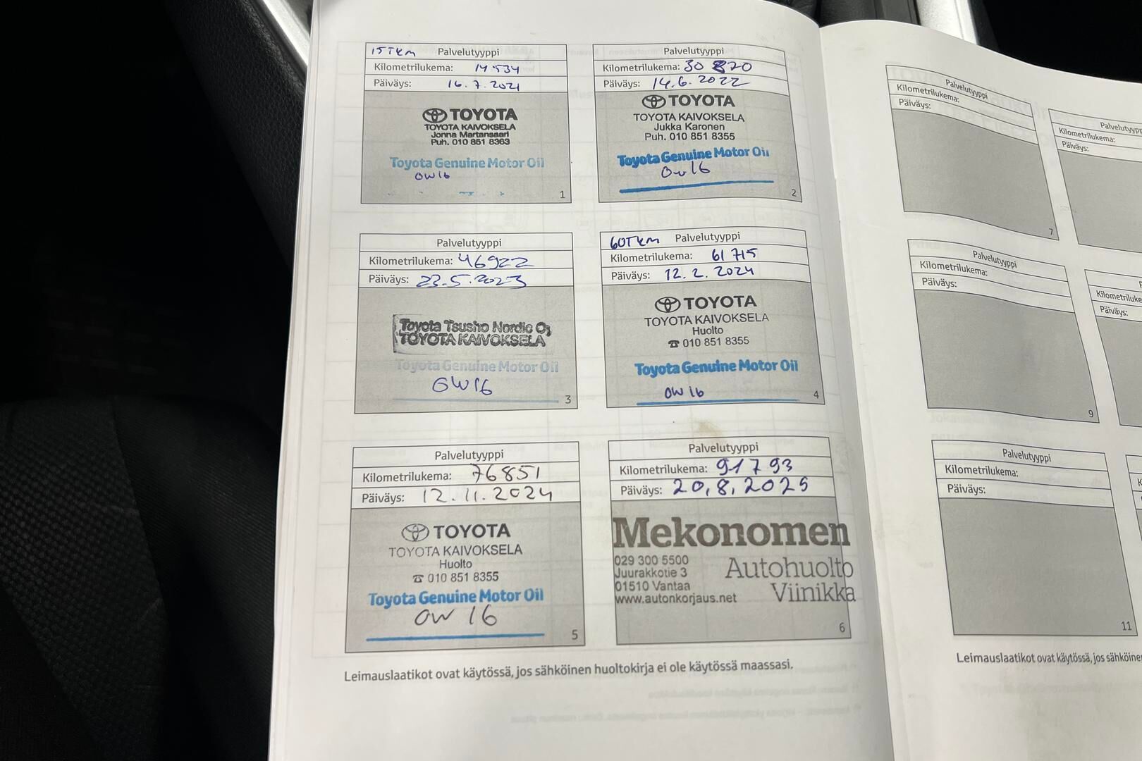 Toyota RAV4 iso kuva 17