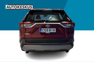 Toyota RAV4 esikatselu 5