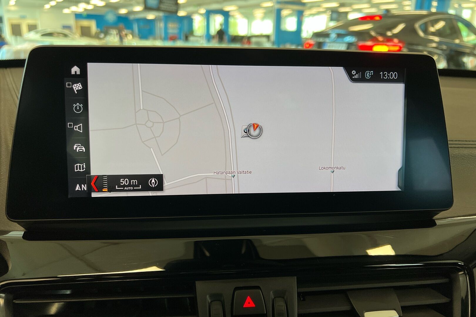 BMW X1 iso kuva 12