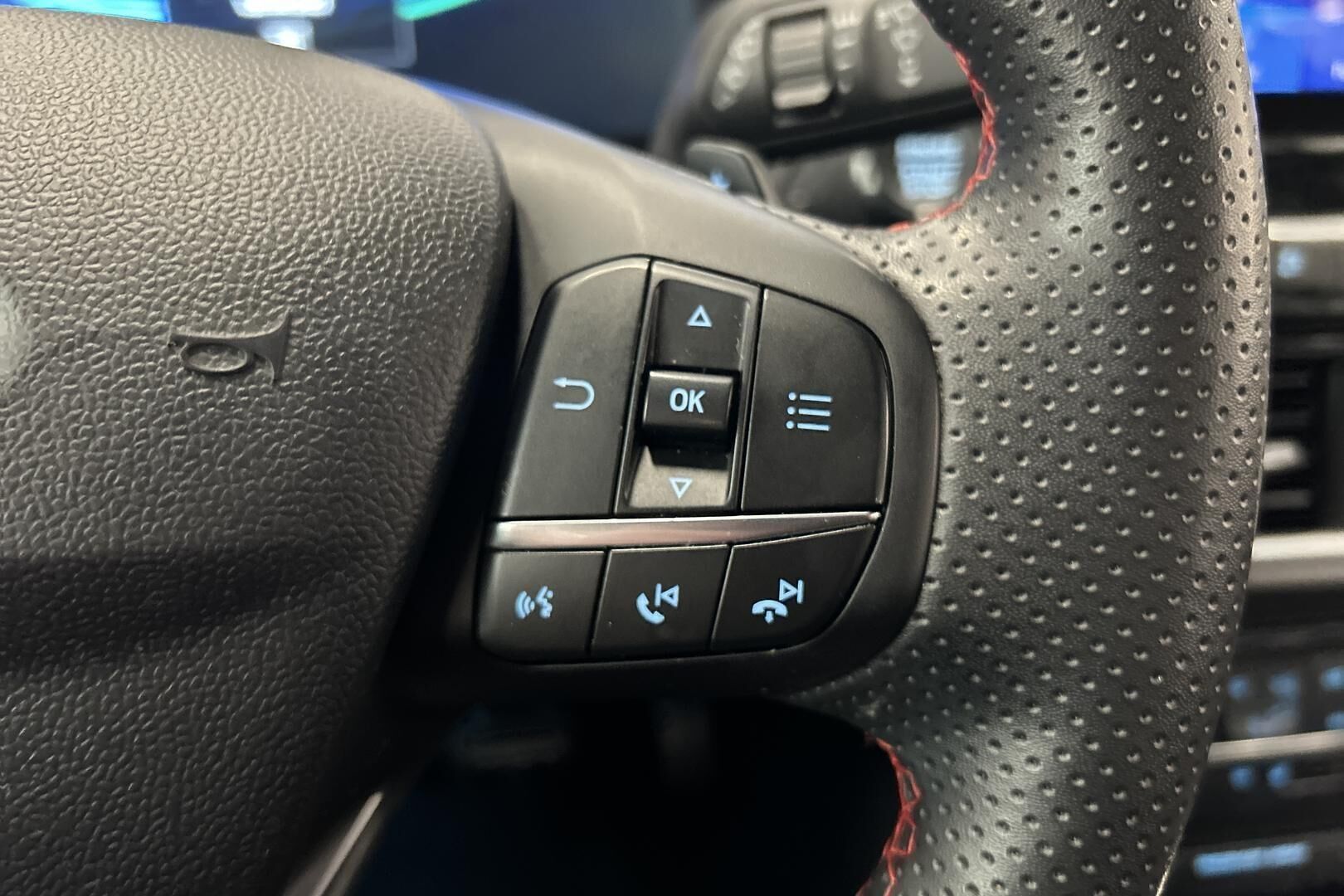 Ford Puma iso kuva 17