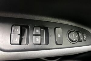 Kia Stonic esikatselu 19