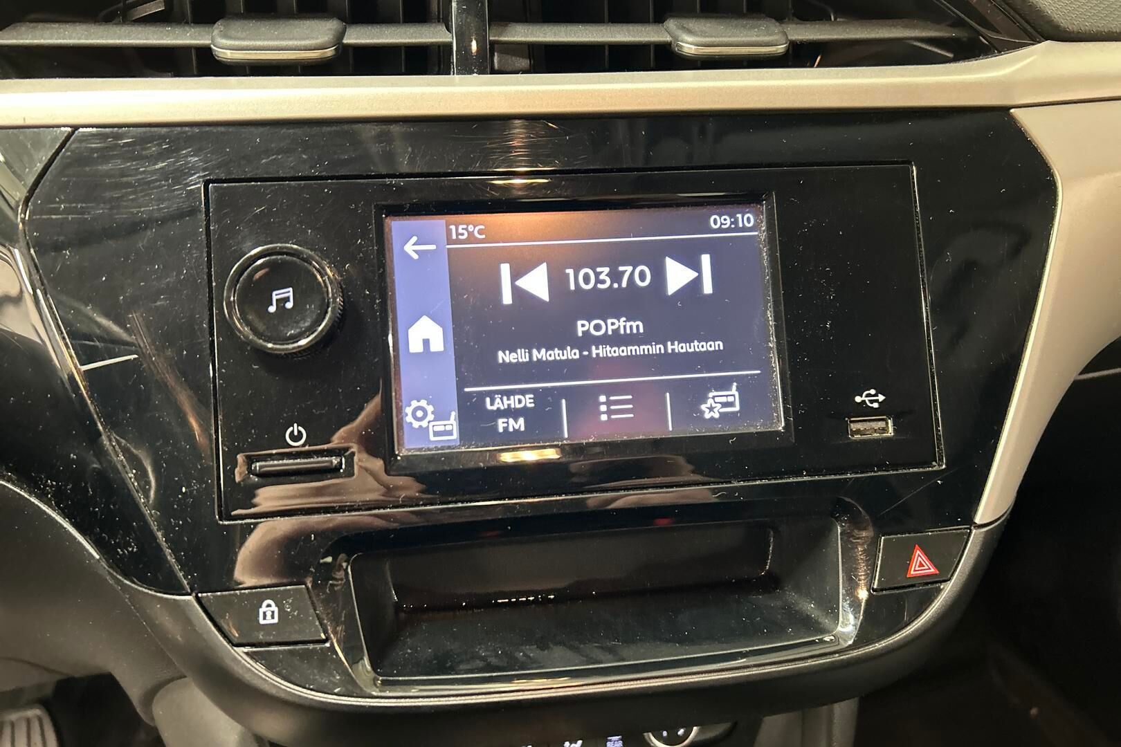 Opel Corsa iso kuva 18