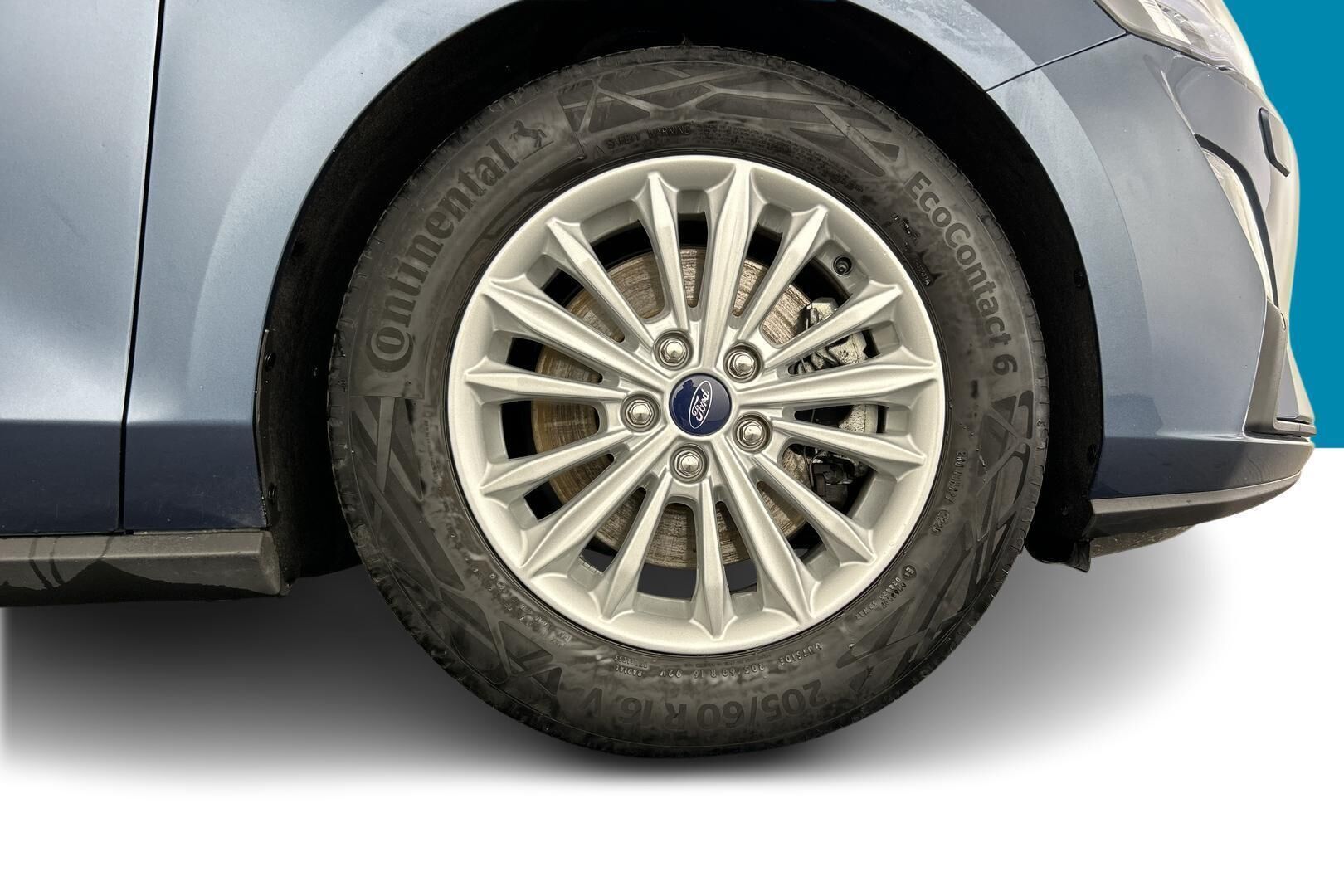 Ford Focus iso kuva 11