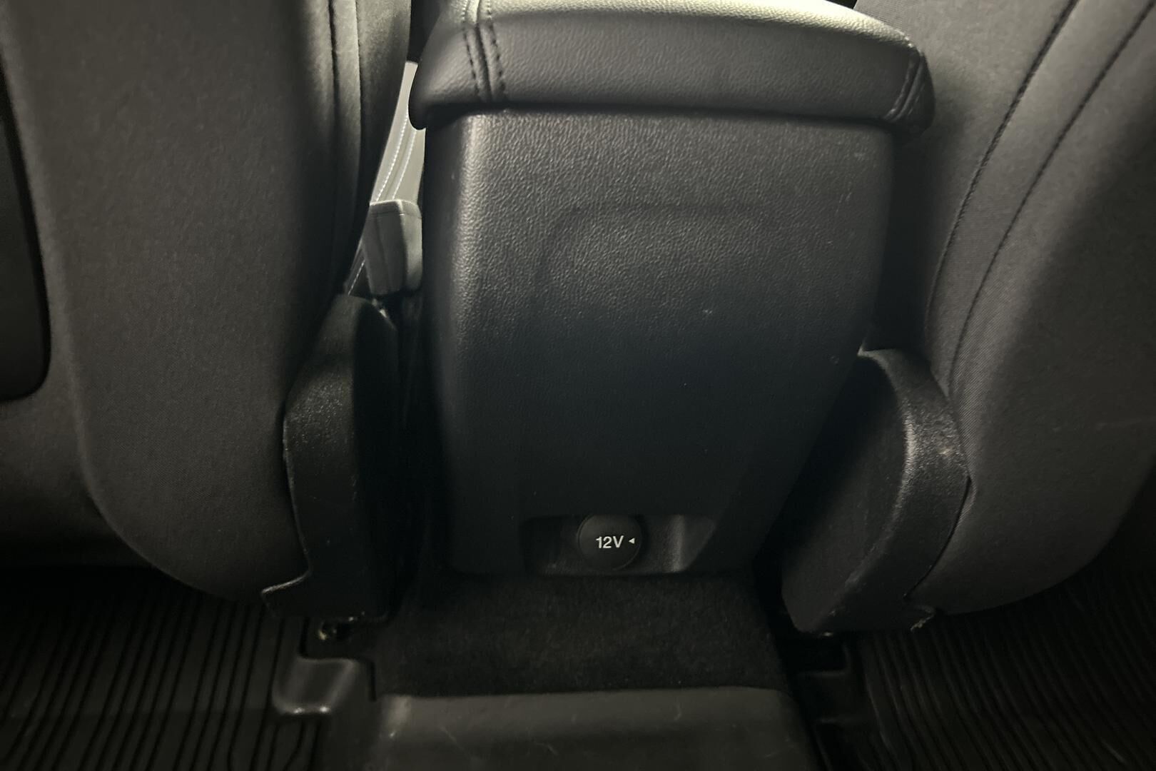 Ford Focus iso kuva 32