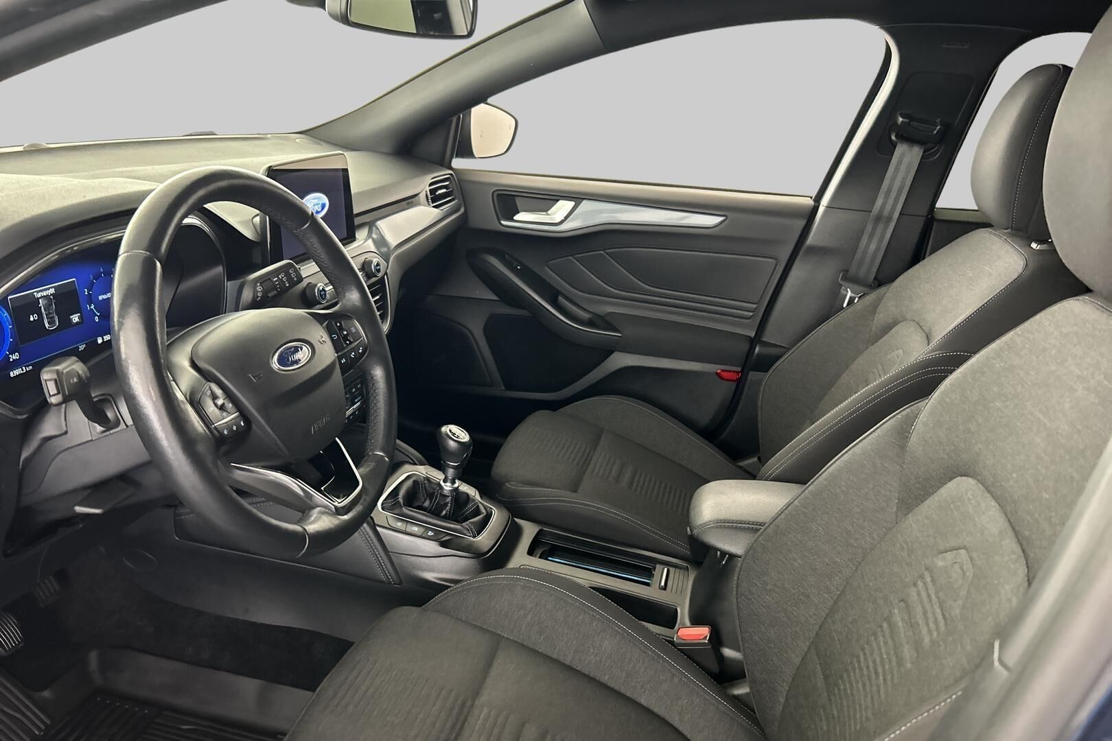 Ford Focus iso kuva 9
