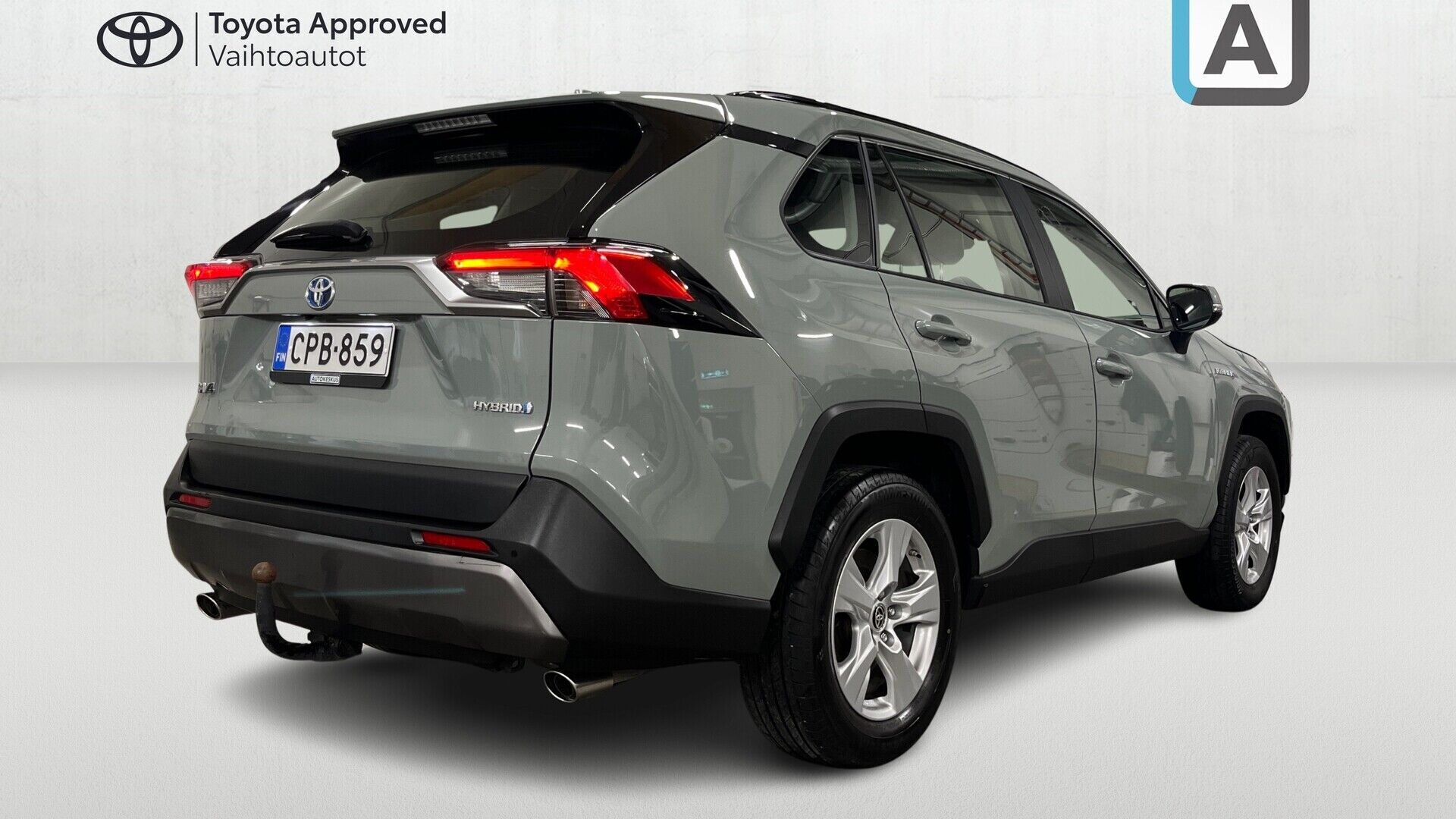 Toyota RAV4 iso kuva 4