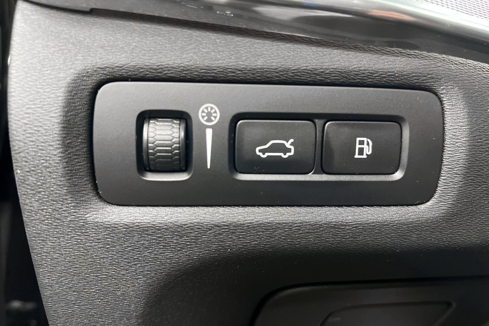 Volvo V90 iso kuva 18
