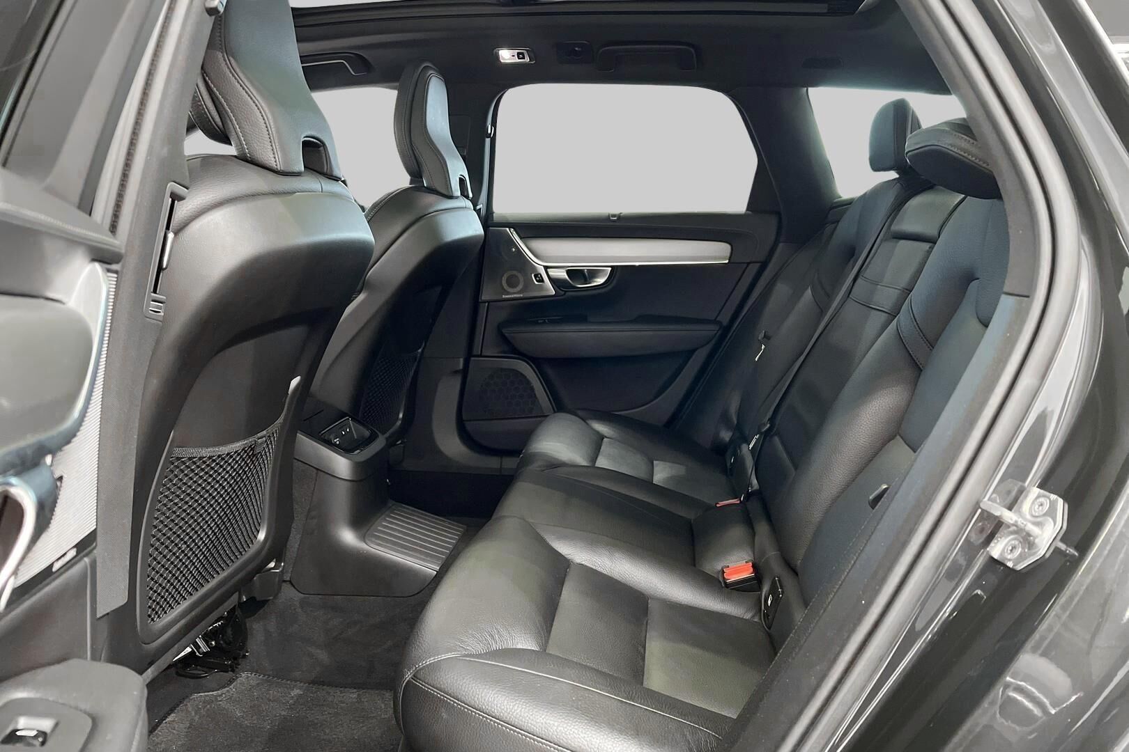 Volvo V90 iso kuva 8