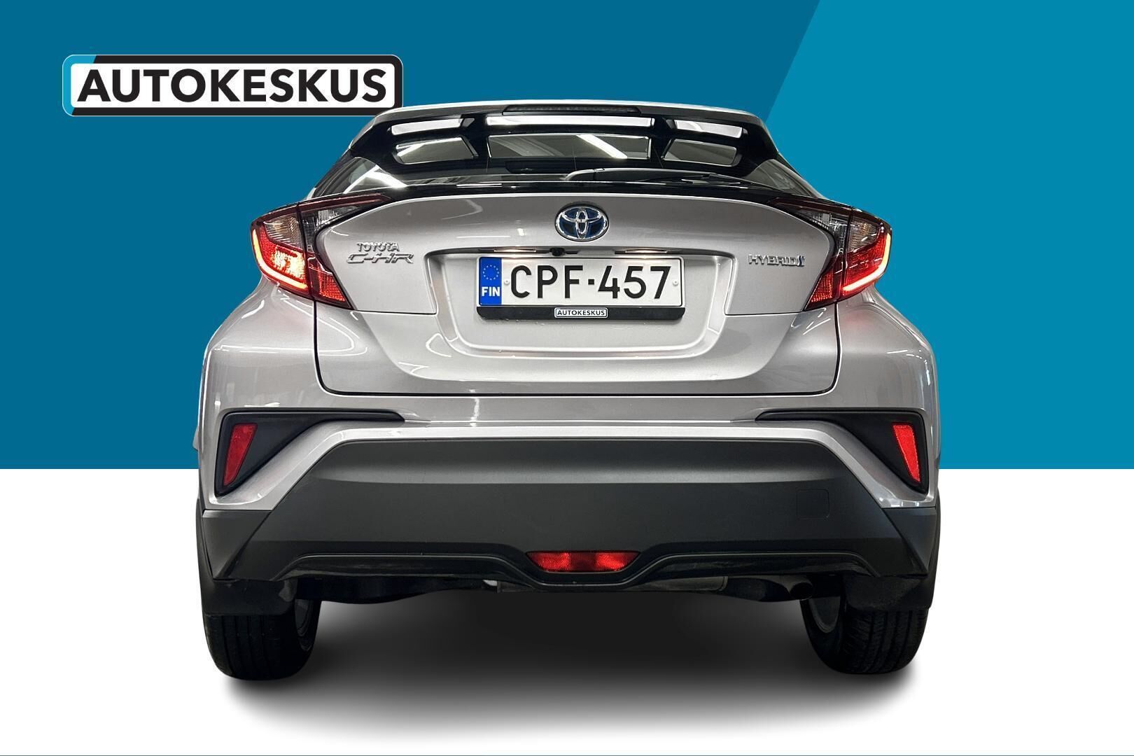 Toyota C-HR iso kuva 6