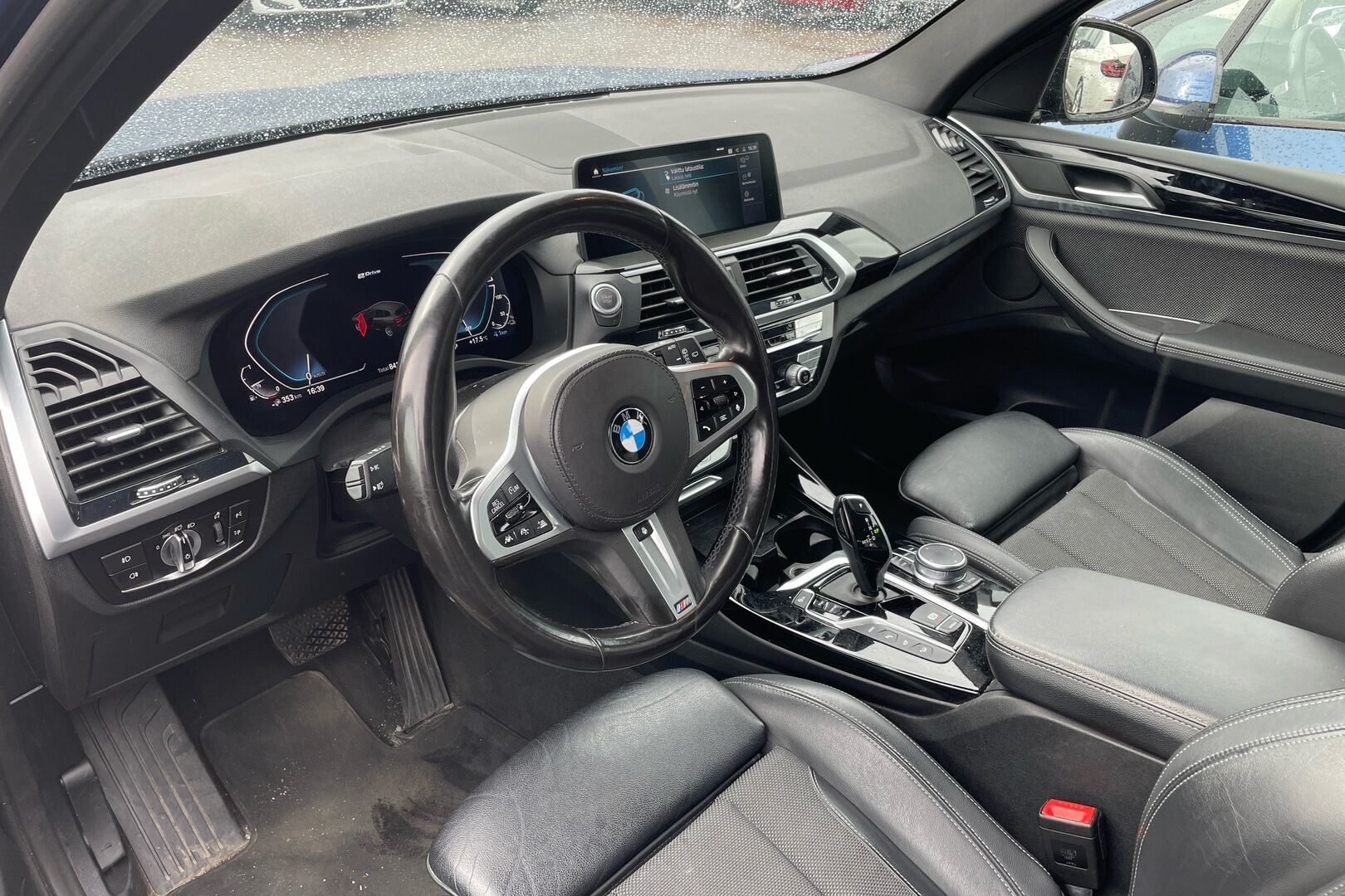 BMW X3 iso kuva 1