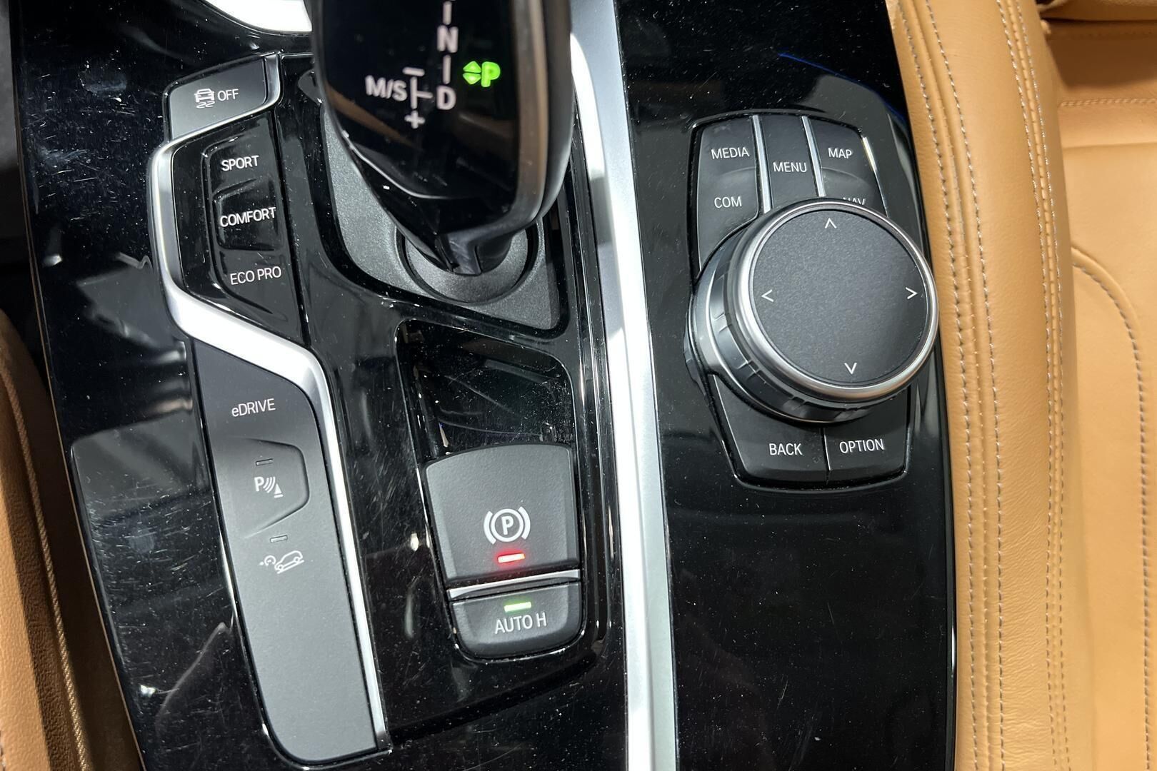 BMW X3 iso kuva 20
