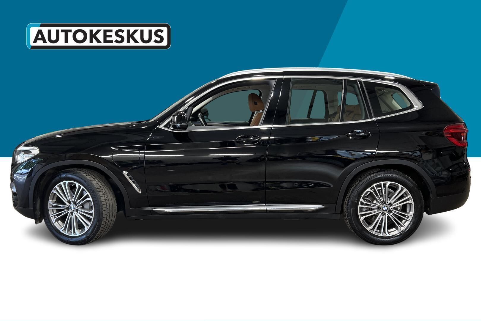 BMW X3 iso kuva 8