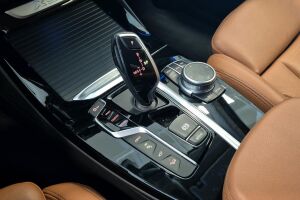 BMW X3 esikatselu 16