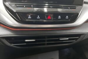 Volkswagen ID.4 esikatselu 11