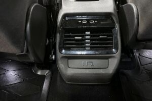 Volkswagen ID.4 esikatselu 16