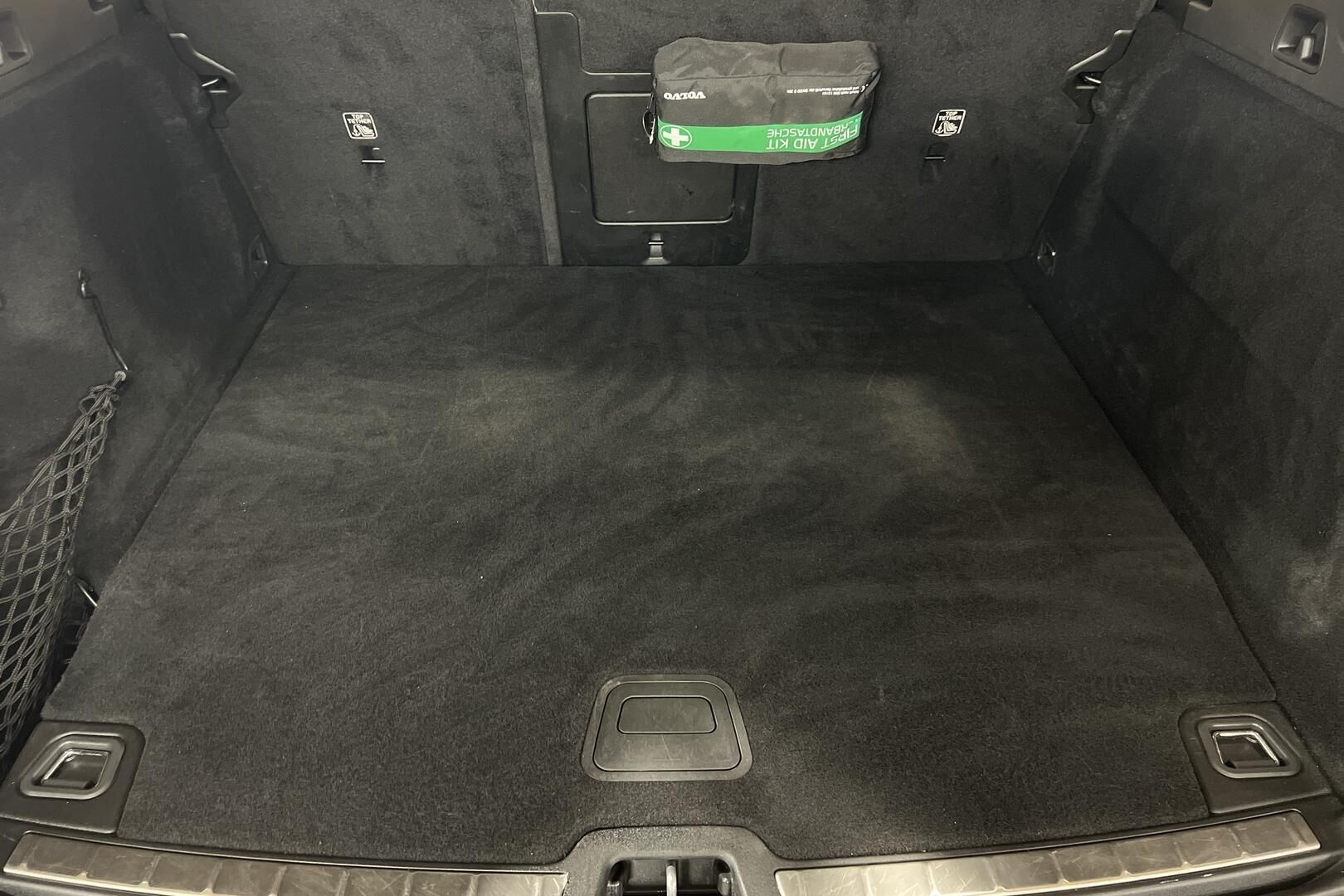 Volvo XC60 iso kuva 12