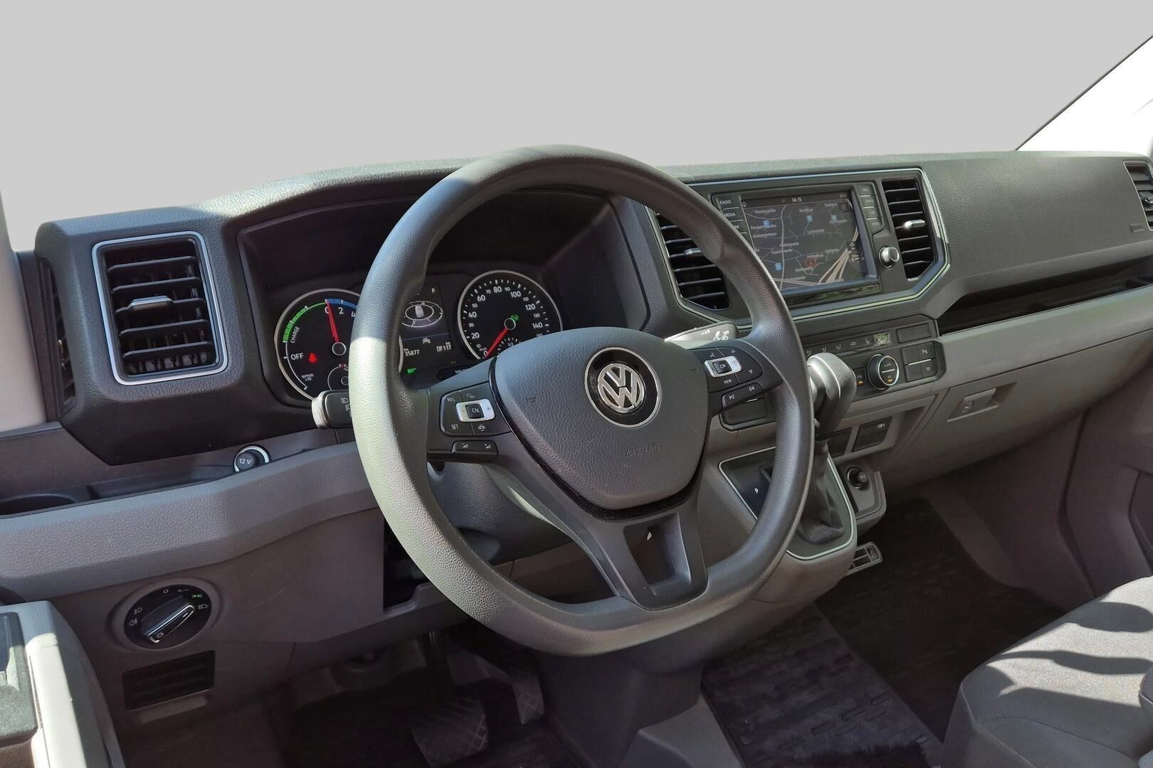 Volkswagen Crafter iso kuva 2
