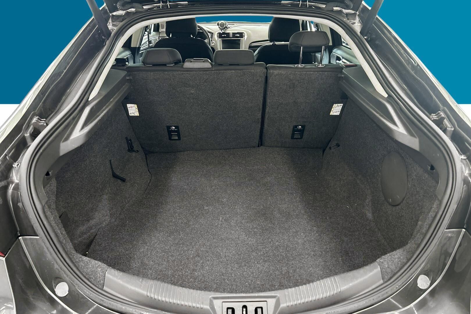 Ford Mondeo iso kuva 12