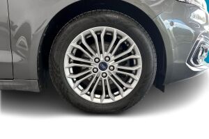 Ford Mondeo esikatselu 13