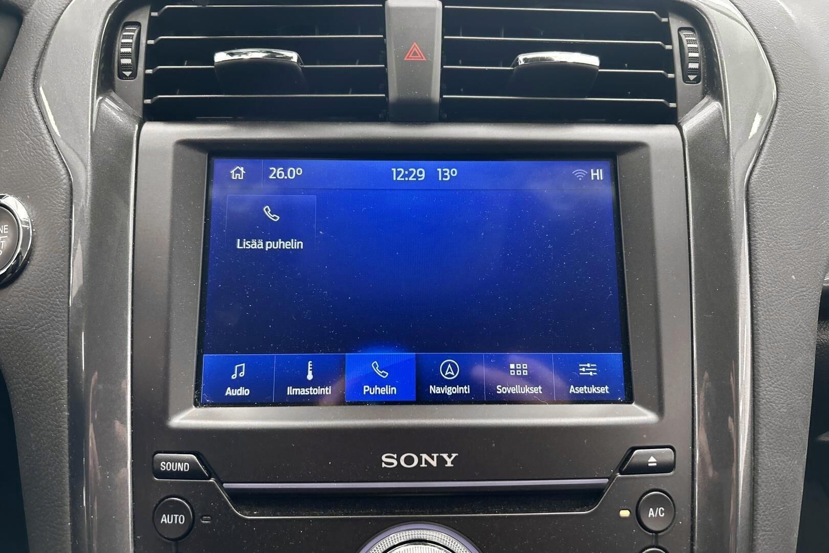 Ford Mondeo iso kuva 27