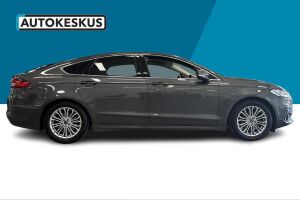 Ford Mondeo esikatselu 4