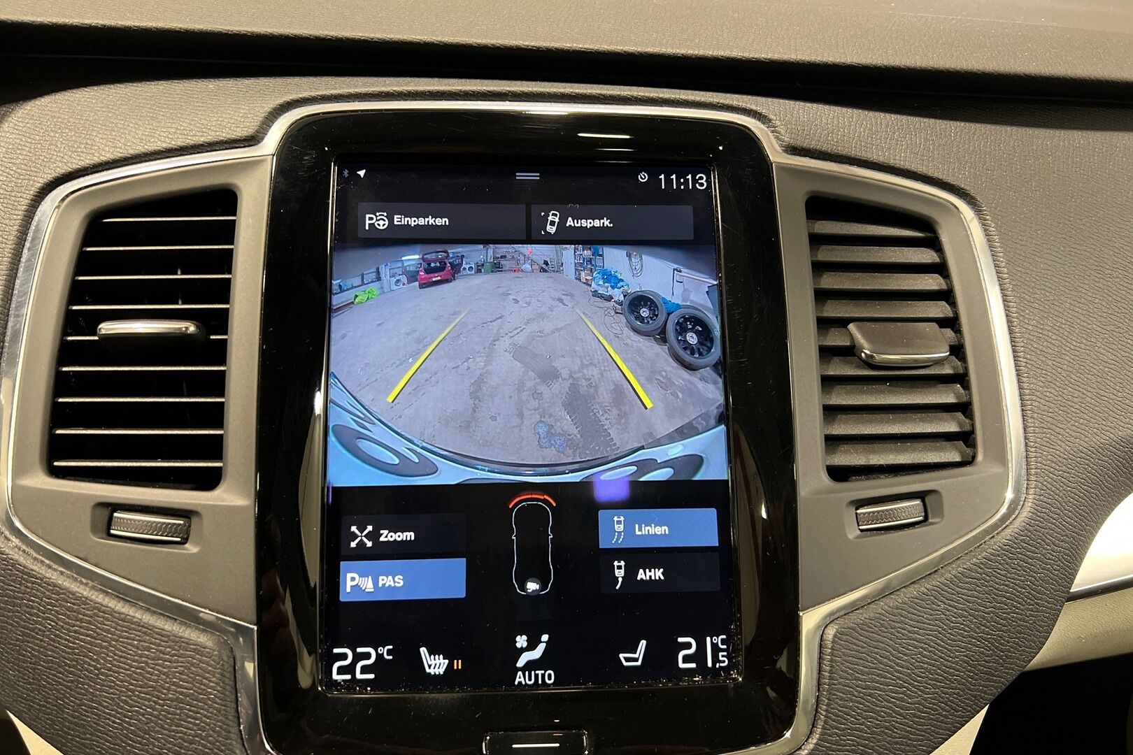 Volvo XC90 iso kuva 19