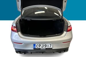 Mercedes-Benz E esikatselu 12