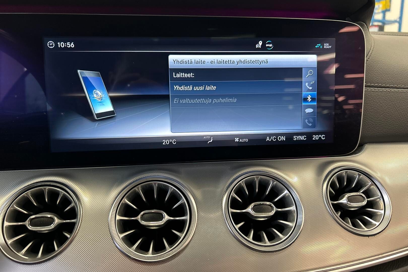 Mercedes-Benz E iso kuva 18