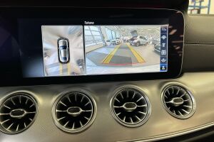 Mercedes-Benz E esikatselu 19