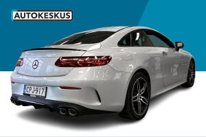 Mercedes-Benz E esikatselu 5