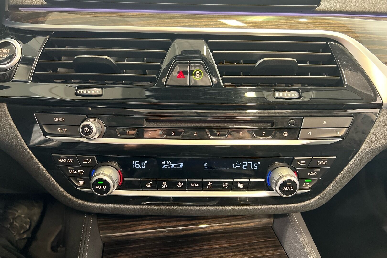 BMW 5-sarja iso kuva 13