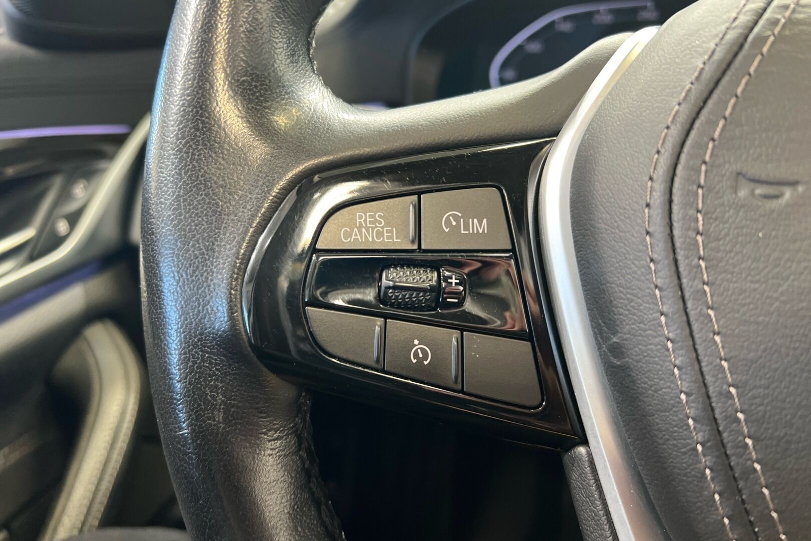 BMW 5-sarja iso kuva 15