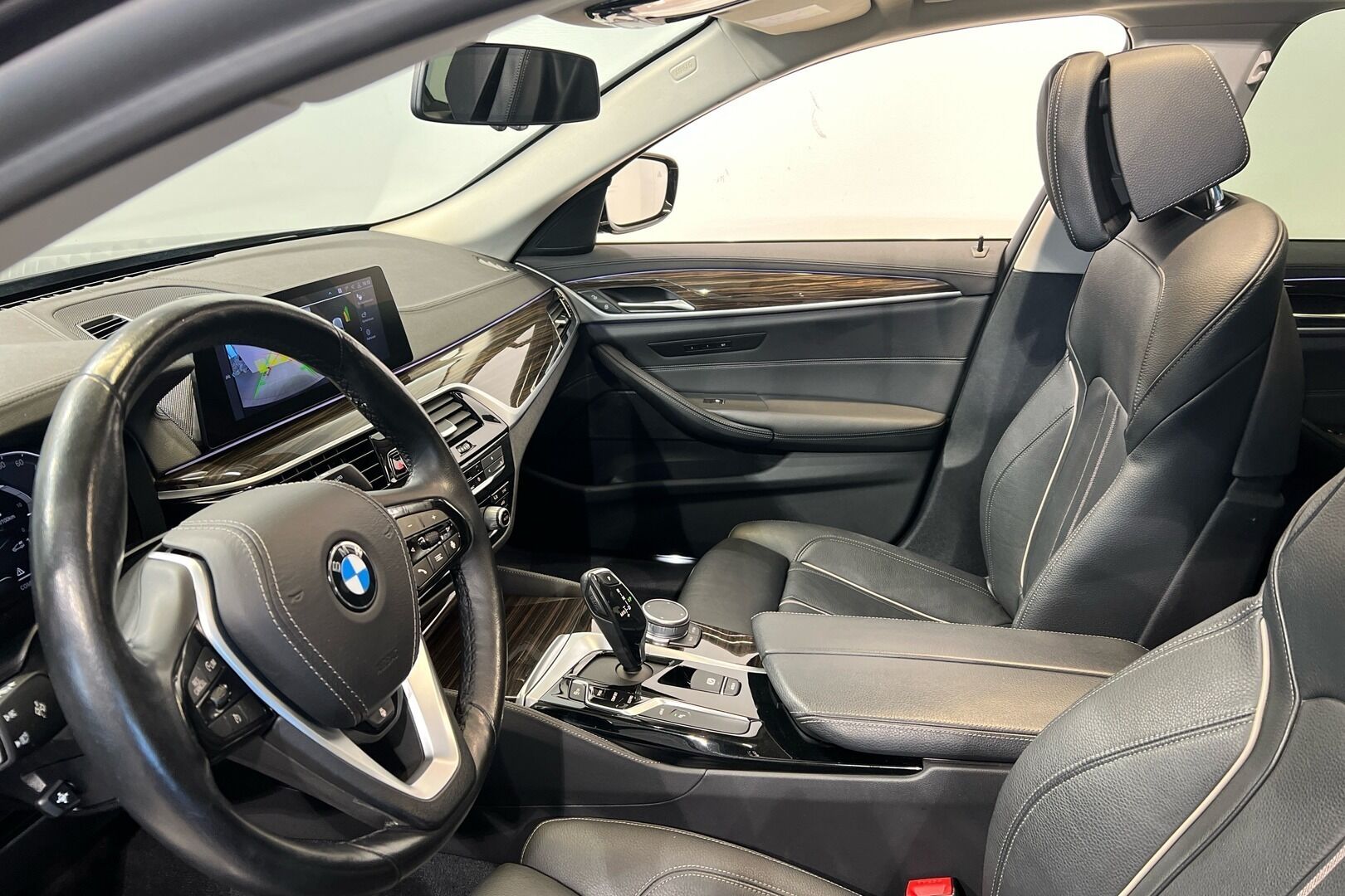 BMW 5-sarja iso kuva 6