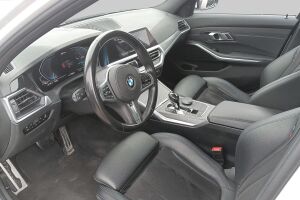 BMW 3-sarja esikatselu 1