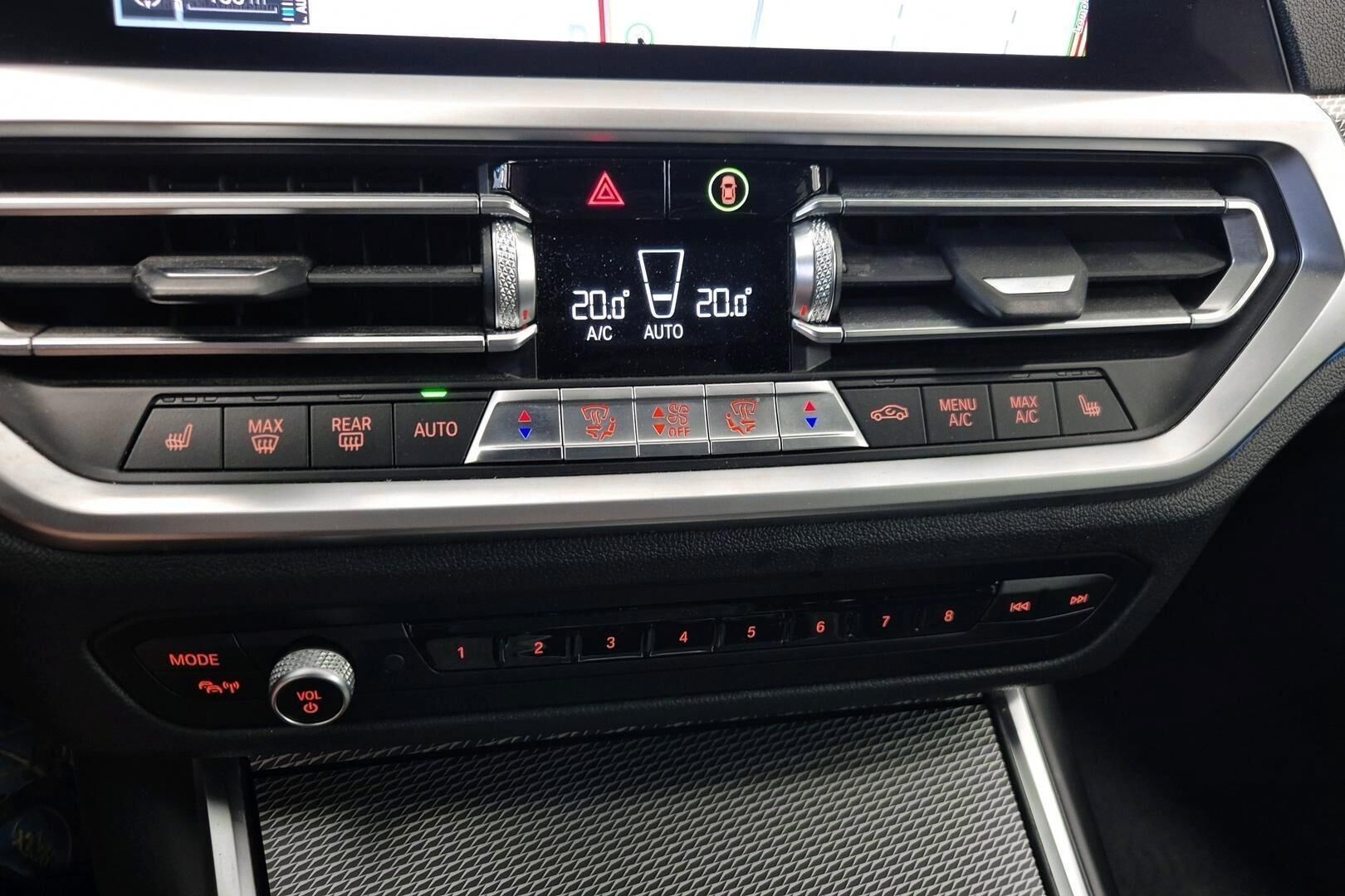 BMW 3-sarja iso kuva 14