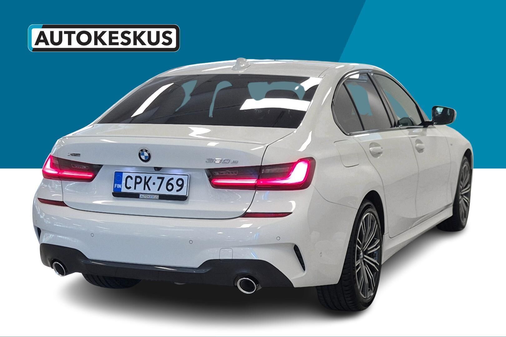 BMW 3-sarja iso kuva 24