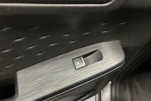 Ford Kuga esikatselu 12