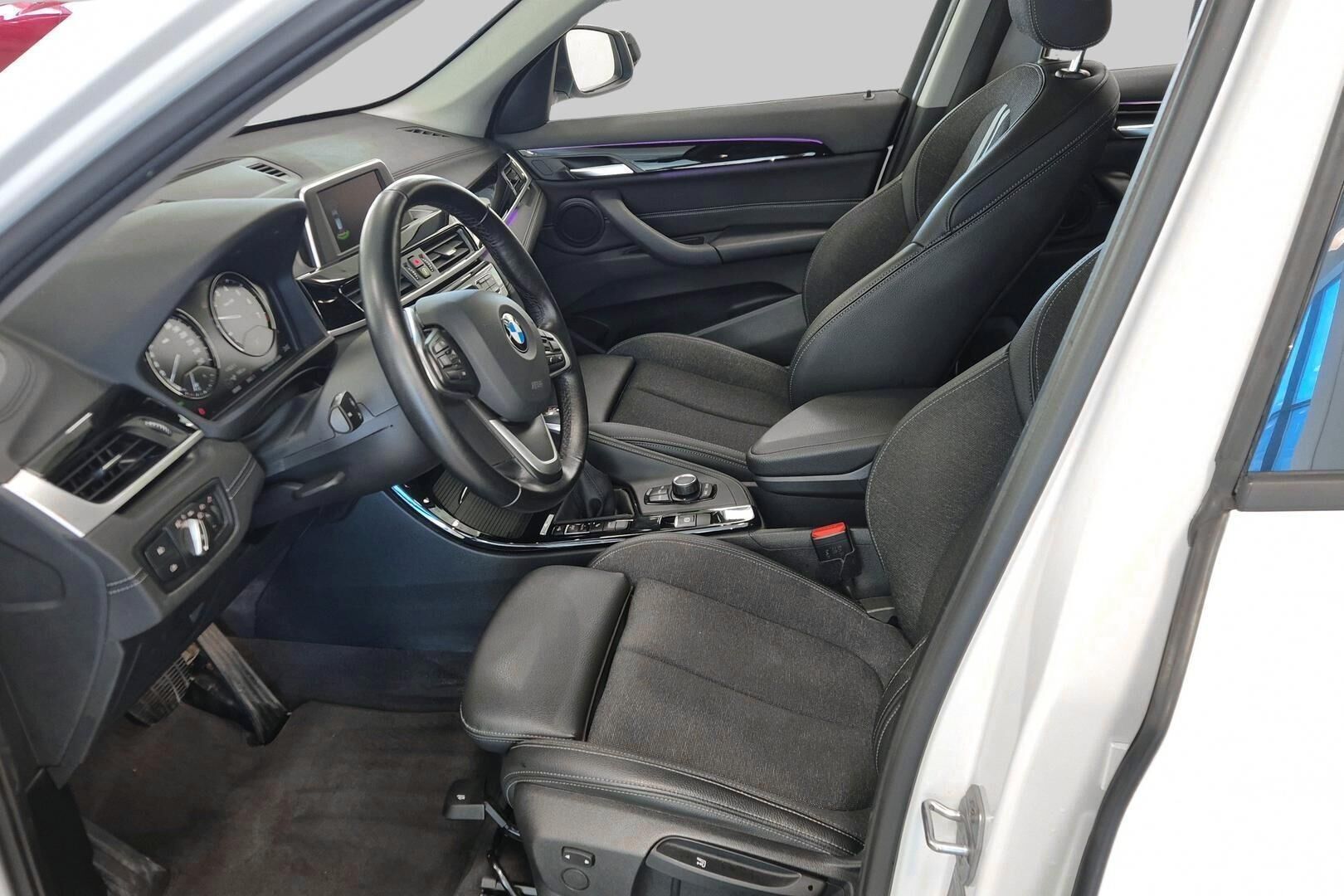 BMW X1 iso kuva 23