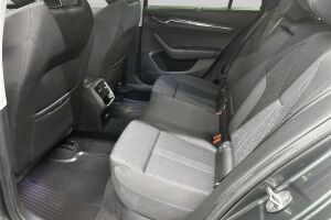 Skoda Octavia esikatselu 15