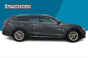 Skoda Octavia esikatselu 12