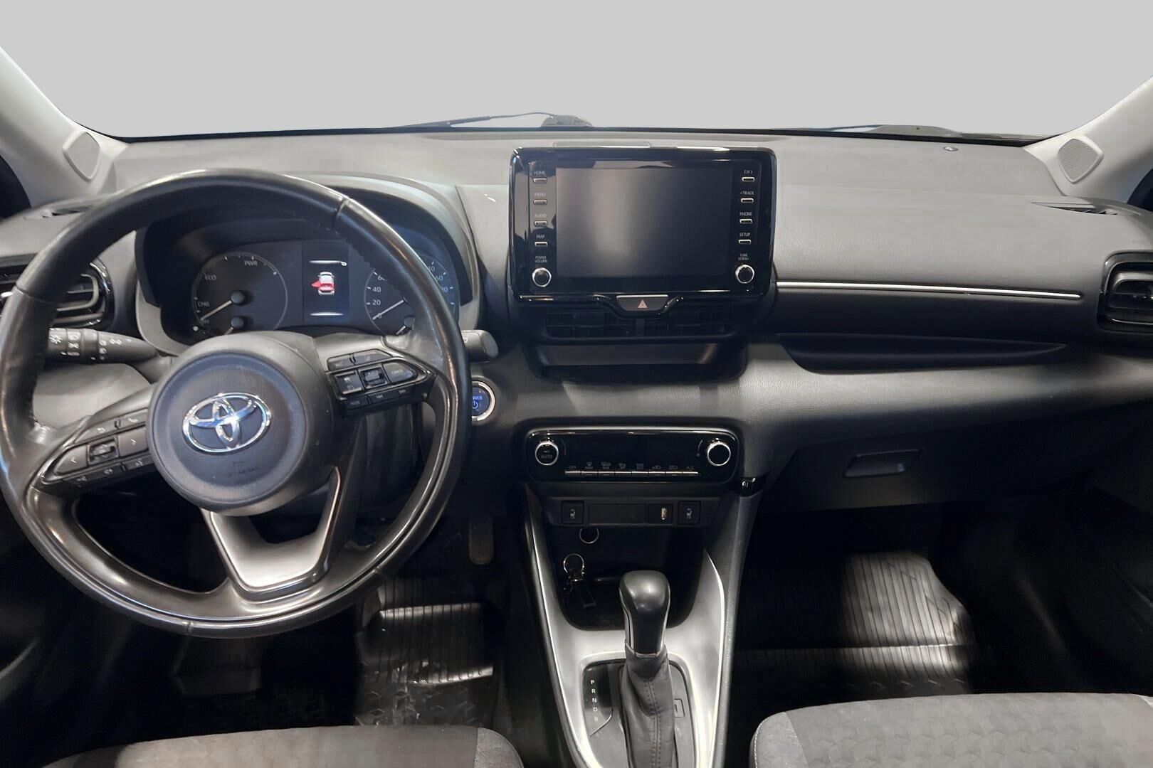 Toyota Yaris iso kuva 8