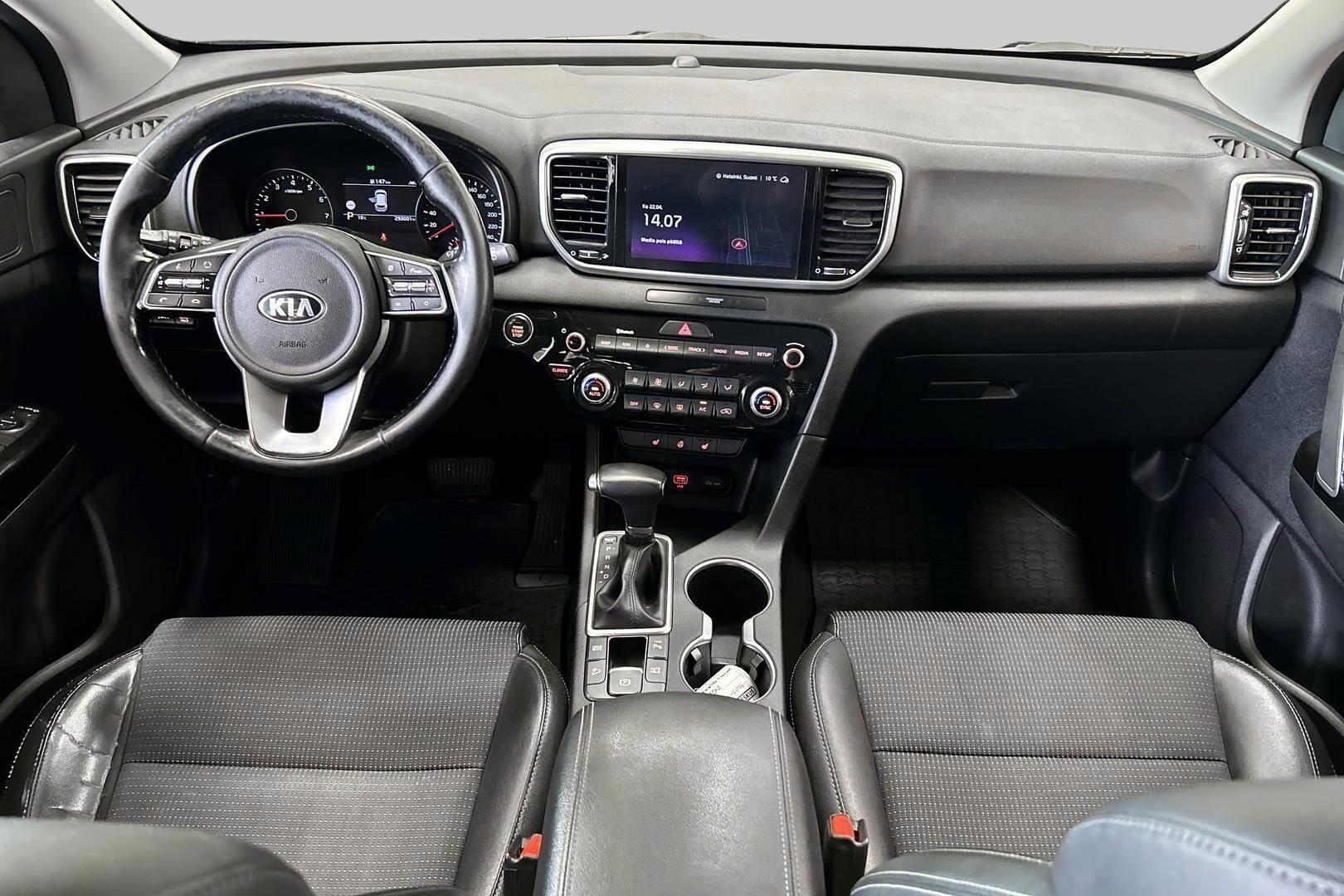 Kia Sportage iso kuva 11