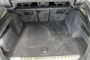 BMW 3-SARJA esikatselu 22