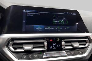 BMW 3-sarja esikatselu 38