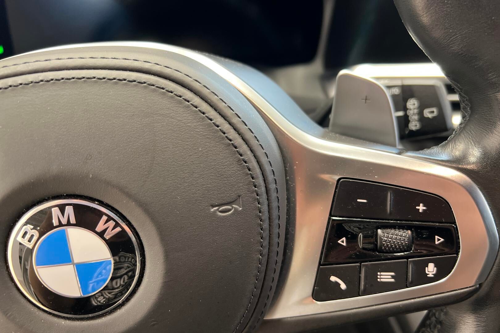 BMW 3-SARJA iso kuva 25